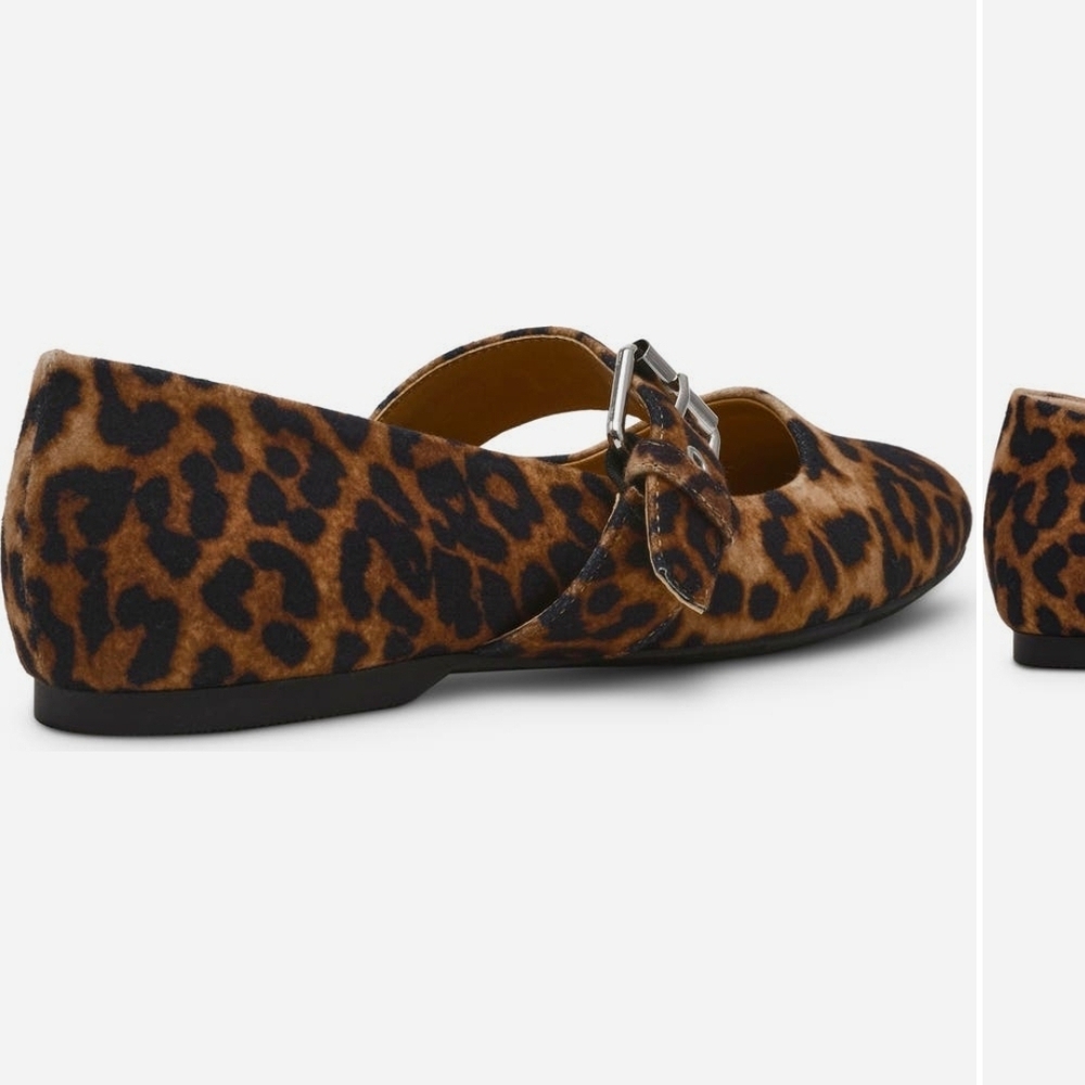 Dolce Vita Leopard Print Flats - Picture 2 of 8